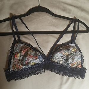 VS Bralette